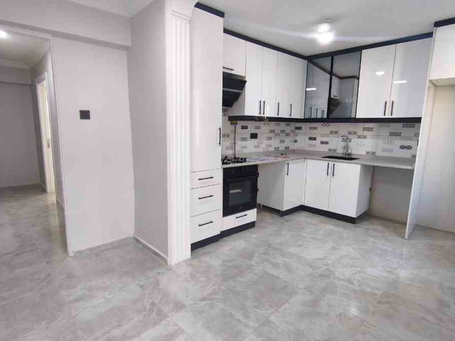 SATILIK KÜÇÜKYALI DENİZE YÜRÜME MESAFESİNDE 2+0 DAİRE