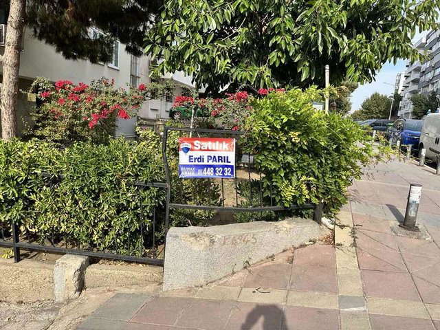 MİTHATPAŞA CADDESİ KÖPRÜ TRANVAY DURAĞI YAKINI SATILIK 2+1 YALI DAİRESİ