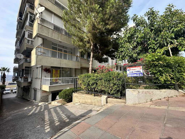 MİTHATPAŞA CADDESİ KÖPRÜ TRANVAY DURAĞI YAKINI SATILIK 2+1 YALI DAİRESİ