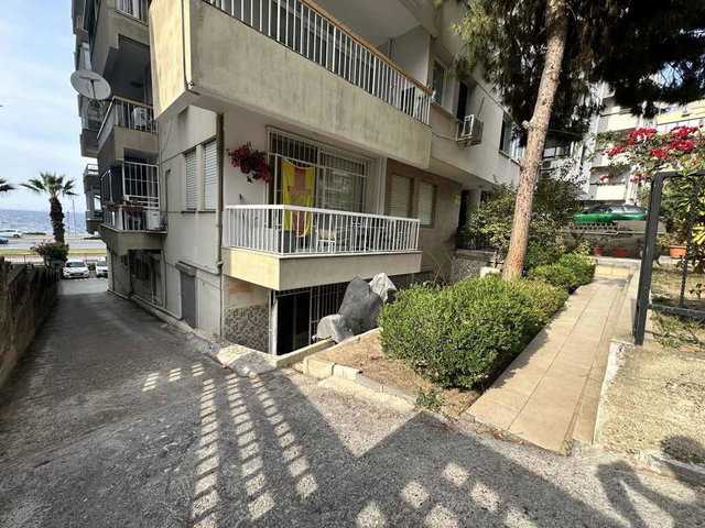 MİTHATPAŞA CADDESİ KÖPRÜ TRANVAY DURAĞI YAKINI SATILIK 2+1 YALI DAİRESİ