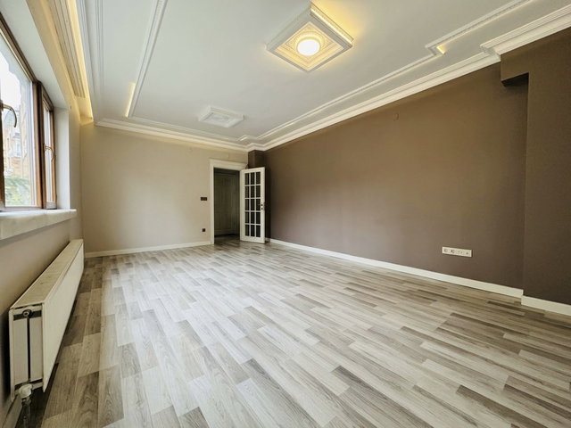 ÇANKAYA SEYRANBAĞLARI’NDA KATTA TEK DAİRE KİLERLİ SATILIK 3+1