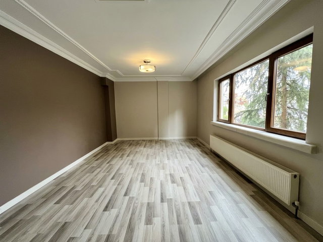 ÇANKAYA SEYRANBAĞLARI’NDA KATTA TEK DAİRE KİLERLİ SATILIK 3+1