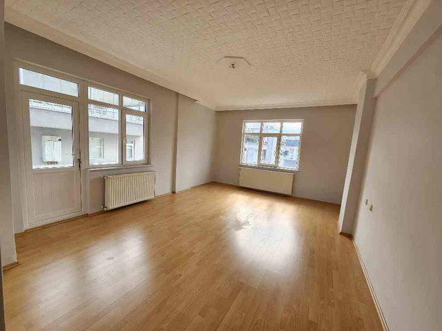 REMAX ASLI'DAN TÜRKİŞ SAHİLE YAKIN 3+1 SATILIK DAİRE
