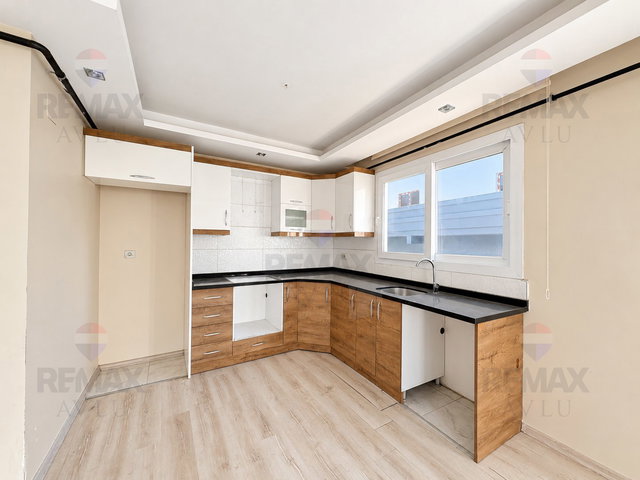 REMAX AVLU’DAN TOROSLAR'DA SATILIK 2+1 ARA KAT DAİRE