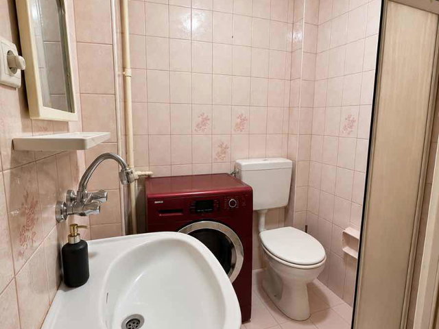 TUNALI- BESTEKAR SK. 2+1 KİRACILI, DOĞALGAZ KOMBİLİ SATILIK DAİRE