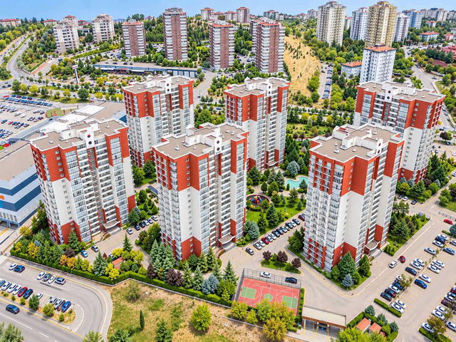 ERYAMAN KC GÖKSUPARK'TA METROYA YAKIN SATILIK 4+1 DAIRE