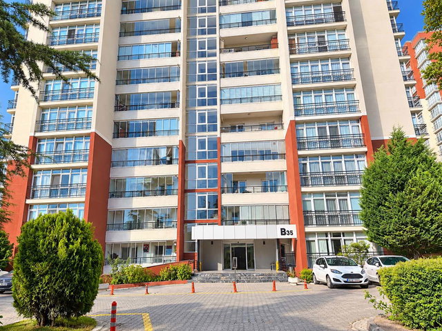 ERYAMAN KC GÖKSUPARK'TA METROYA YAKIN SATILIK 4+1 DAIRE