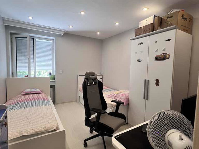 BEYLIKDÜZÜ PARLAMENTERLER SITESINDE SATILIK 3+1 DAIRE