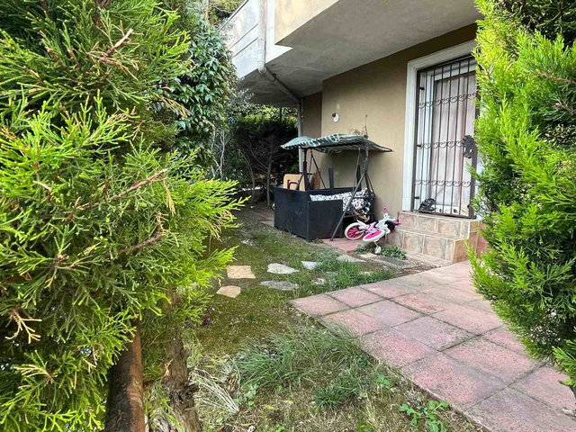 GÜVENLIKLI YÜZME HAVUZLU SITEDE BAHÇE KULLANIMLI 2+1 DAIRE