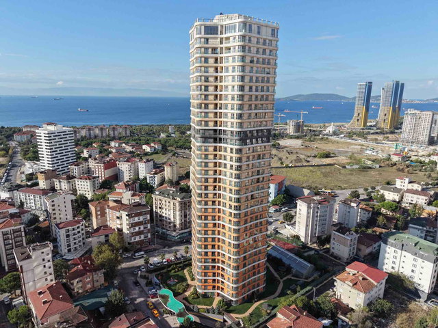 REMAX LOTUS'TAN PARK 34’TE 3+1 DENİZ MANZARALI KİRALIK DAİRE