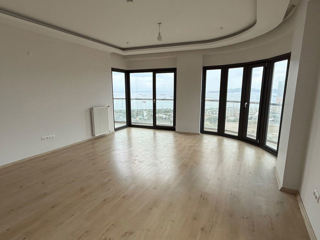 REMAX LOTUS'TAN PARK 34’TE 3+1 DENİZ MANZARALI KİRALIK DAİRE