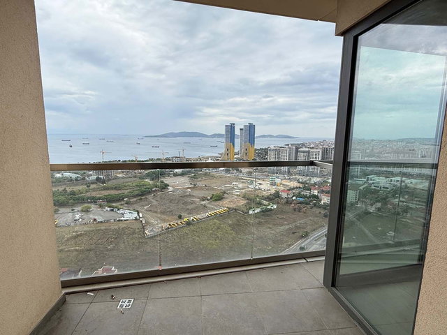 REMAX LOTUS'TAN PARK 34’TE 3+1 DENİZ MANZARALI KİRALIK DAİRE