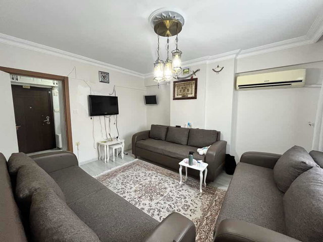 AVCILAR E5 METROBÜS YANI KENTSEL İÇİN UYGUN GENİŞ 3+1 SATILIK DAİRE