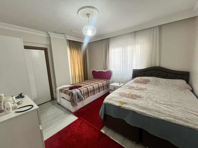 AVCILAR E5 METROBÜS YANI KENTSEL İÇİN UYGUN GENİŞ 3+1 SATILIK DAİRE