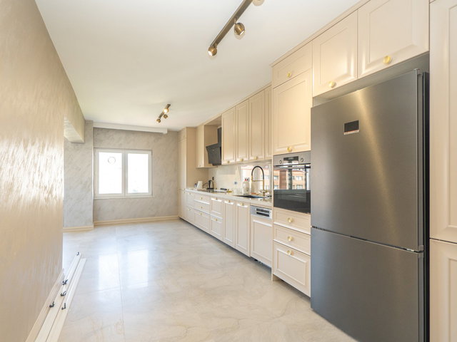 SAROS ÖZENKENT SİTESİNDE İÇİ FULL YAPILI SATILIK 3+1 DAİRE