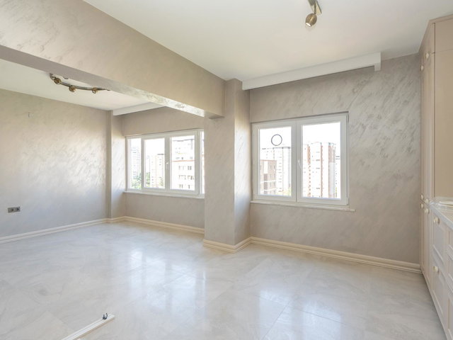 SAROS ÖZENKENT SİTESİNDE İÇİ FULL YAPILI SATILIK 3+1 DAİRE