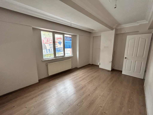 REMAX HEDEF’TEN BAYRAMPAŞA KARTALTEPE MAHALLESİNDE  2+1 KİRALIK DAİRE