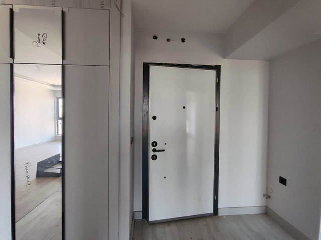 ÇANKAYA İLKER CRYSTAL TOWER DA SIFIR 2+1  BALKONLU DAİRE