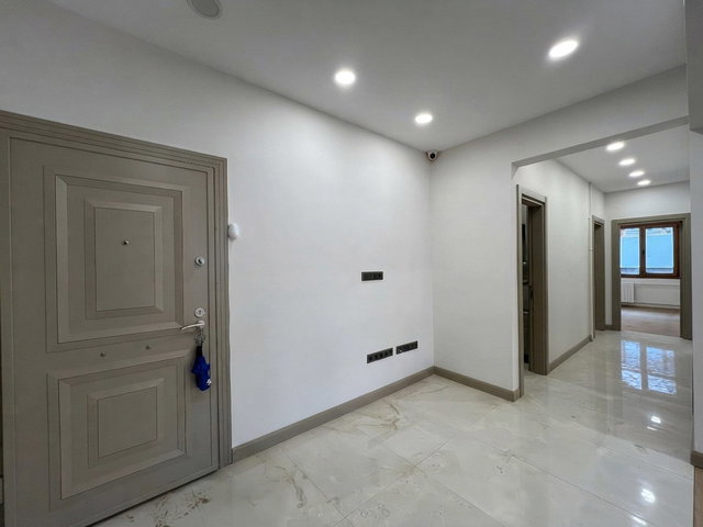 ALTUNİZADE SİTESİ YENİLENMİŞ METRO&METROBÜSE YAKIN DUBLEKS DAİRE