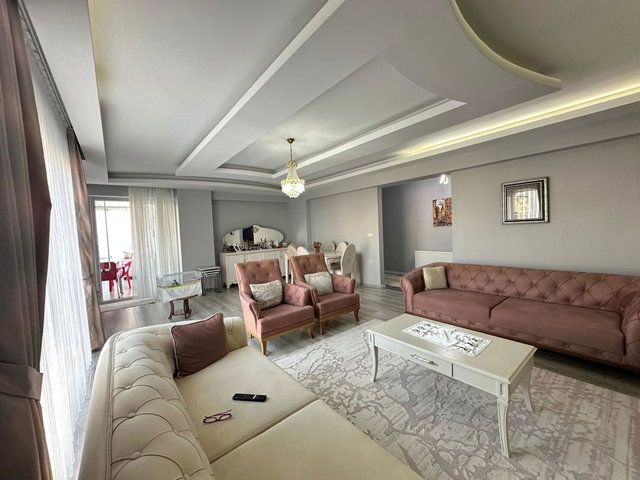 PARK ORMAN SİTESİNDE DENİZ MANZARALI 3+1 | 150 M² NET