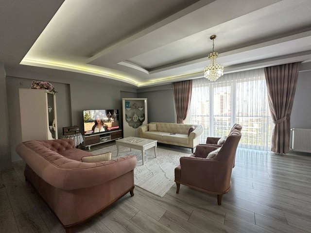 PARK ORMAN SİTESİNDE DENİZ MANZARALI 3+1 | 150 M² NET