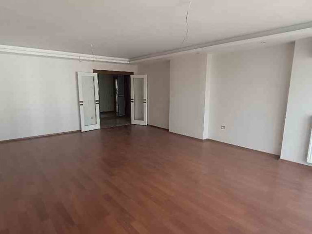 REMAK HEDEF GÖKHAN ASLANTAŞ'TAN 11 MAHALLE SİTESİNDE 4+1 LÜKS DAİRE