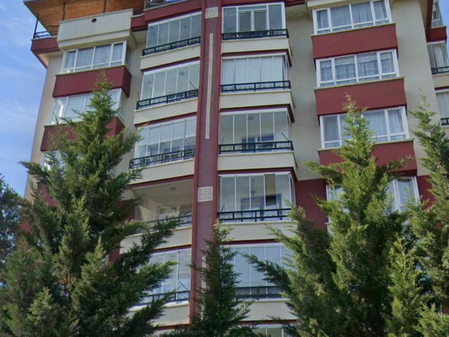 SERHAT MAH.’DE 6+1 ÇATI DUBLEKSİ | 240 M² NET | TERAS & 3 CEPHE