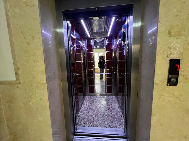 SERHAT MAH.’DE 6+1 ÇATI DUBLEKSİ | 240 M² NET | TERAS & 3 CEPHE