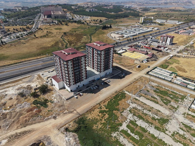 REMAX YENİ GAYRİMENKUL’DEN SATILIK 2+0 DAİRE