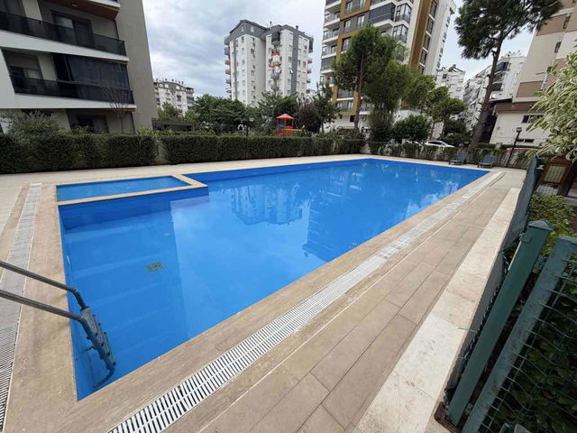 KONYAALTI AYRI MUTFAKLI 3+1 DOĞALGAZLI KİRALIK DAİRE