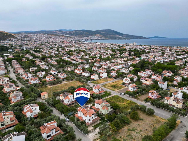 DİKİLİ İSMETPAŞA MUTLU TATİL SİTESİ'NDE EŞYALI KİRALIK DAİRE