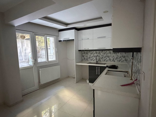 KARABAĞLAR SARIYER MAH.’DE BOŞ, EŞYASIZ 2+1 | YÜKSEK GİRİŞ | BALKONLU | DOĞALGAZ KOMBİLİ