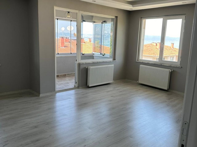REMAX KANYON KİRALIK İÇİ SIFIRLANMIŞ KÖPRÜ MANZARALI 3+1 DAİRE