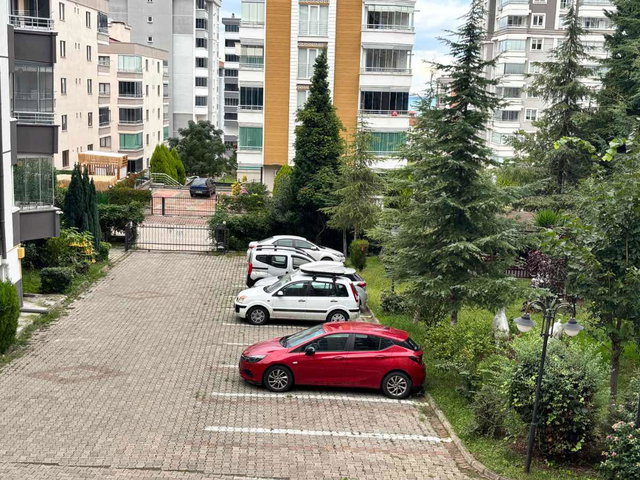REMAX PARLA    GAYRİMENKUL ÖZELLİKLERİ   NİŞANTAŞI CADDESİ'NDE KONFOR VE MERKEZİ YAŞAM BİR ARADA!
