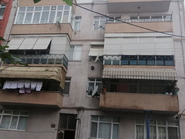 ÇARŞIDA HER YERE YÜRÜME MESAFESINDE KULLANIŞLI DAIREMIZ KIRALIKTIR