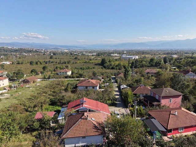 REMAX DIA’DAN DÜZCE AYNALI KÖYÜ’NDE 4.750 M² ARSA İÇERİSİNDE MÜSTAKİL EV