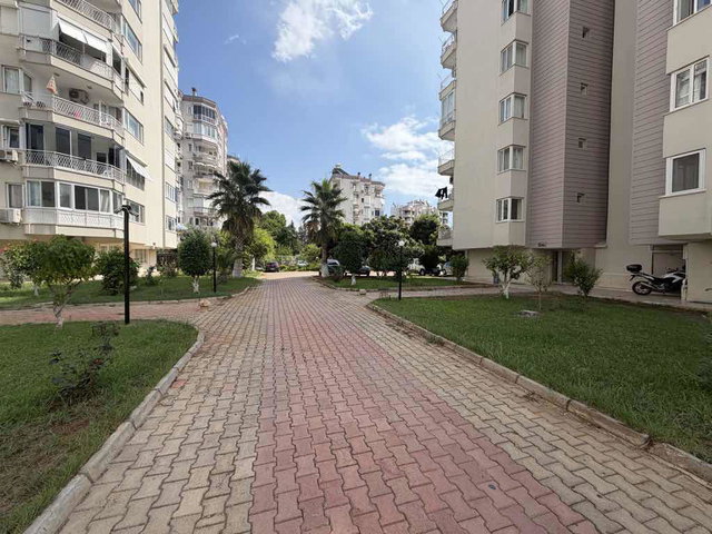 GÜRSU’DA  SİTE İÇERİSİNDE ARA KAT  DOĞALGAZLI 3+1 KİRALIK DAİRE
