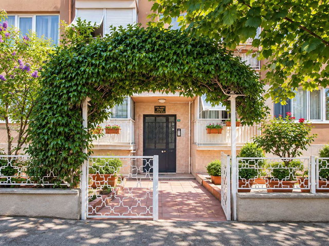 AKPINAR MAHALLESİNDE KİRALIK 3+1 DAİRE