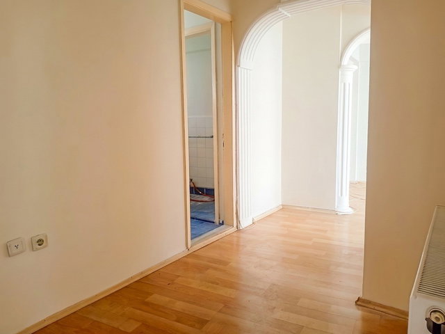 REMAX BEYAZ YILDIRIM KARAAĞAÇ MAHALLESİ KİRALIK 2+1 DAİRE