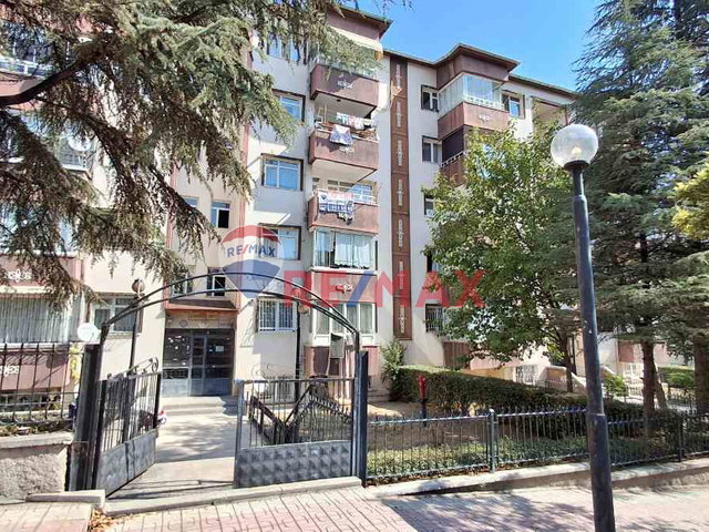 YENİMAHALLE 200 EVLER SİTESİ'NDE 3+1 EŞYALI KİRALIK DAİRE