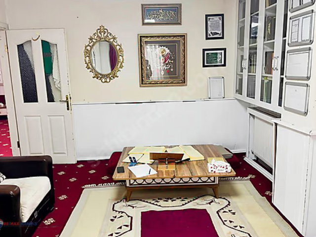 SOĞANLI MEYDAN'DA BAHÇE KULLANIMLI GENIŞ 3+1