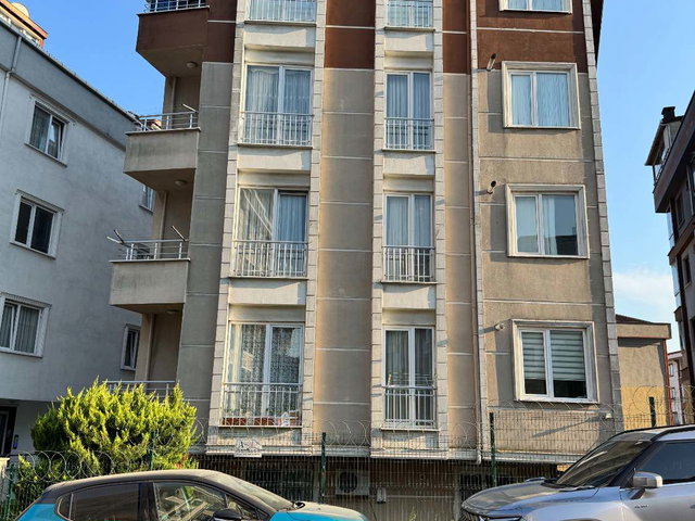 BEYLİKDÜZÜ KAVAKLI MERKEZDE MARMARA CAD. YAKINI 2+1 TERS DUBLEKS