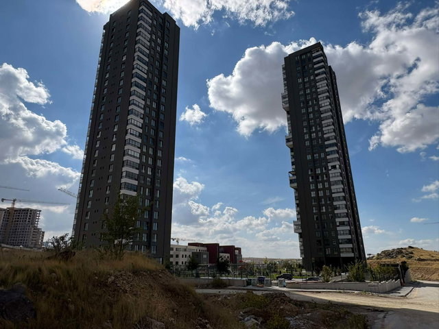 NATURA ALACAATLIDA 180 M² NET 4+1 LÜKS SATILIK DAİRE