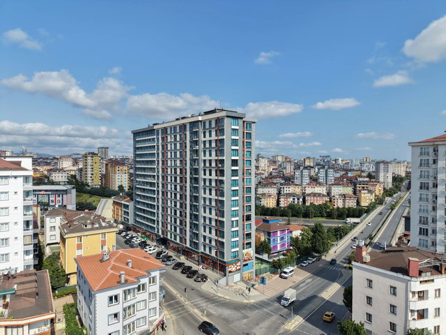 ÜMRANIYE SITE FINANS MERKEZI NEW LOCA FULL YAPILI ÖNÜ AÇIK 2+1