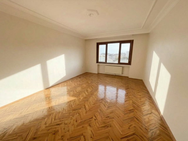MARMARAYA YÜRÜME MESAFESİNDE DENİZ MANZARALI VE TERASLI 2+1