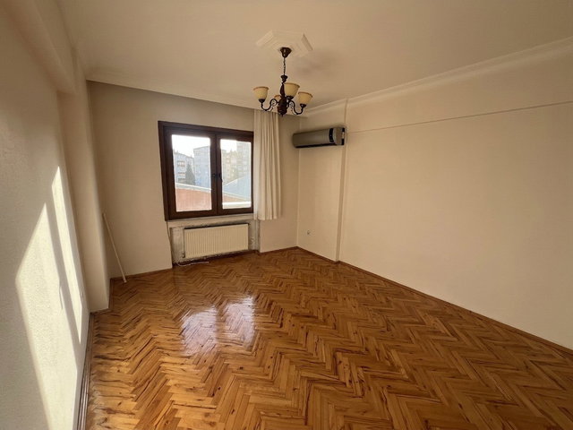 MARMARAYA YÜRÜME MESAFESİNDE DENİZ MANZARALI VE TERASLI 2+1