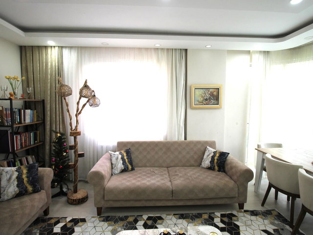 REMAX PROF METİN AVCIDAN NEW TERRACE SİTESİ SATILIK 2+1 DAİRE