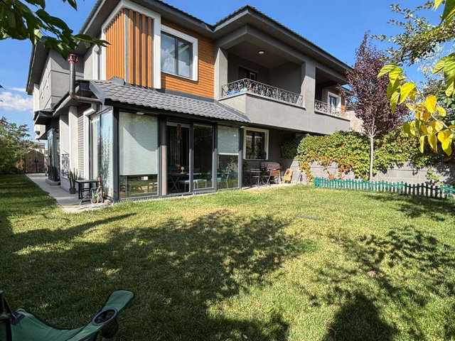 REMAX ARTIS 'DEN DADAŞKENT'DE SATILIK 4,5+1 VILLA