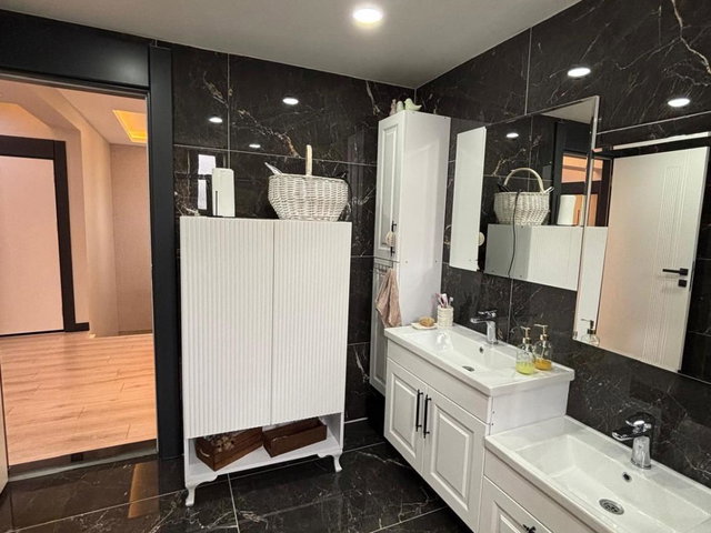 REMAX ARTIS 'DEN DADAŞKENT'DE SATILIK 4,5+1 VILLA