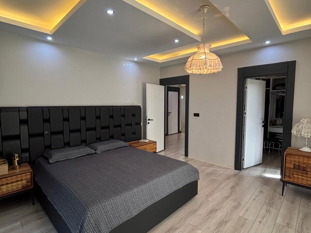 REMAX ARTIS 'DEN DADAŞKENT'DE SATILIK 4,5+1 VILLA